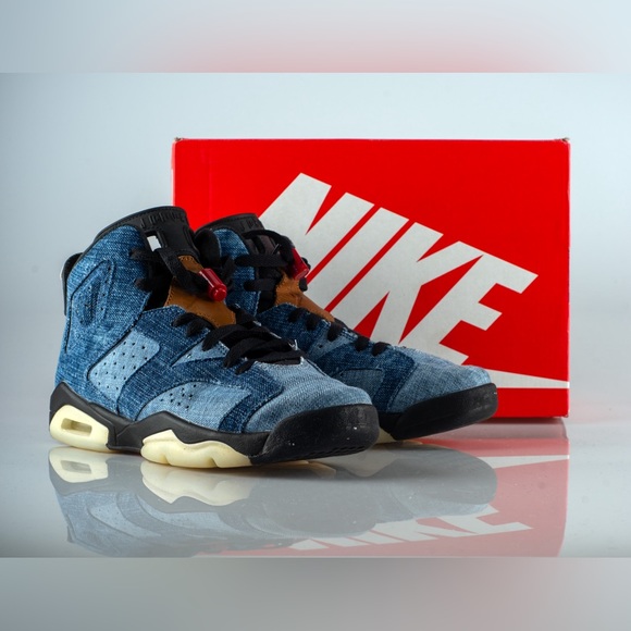 RARE Air Jordan 6 Retro "Washed Denim" - Size 7 - Fits Women Size 9 - Picture 1 of 5